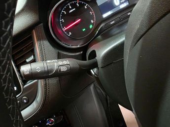 Vauxhall Grandland X 1.2 Turbo Tech Line Nav Auto Euro 6 (s/s) 5dr