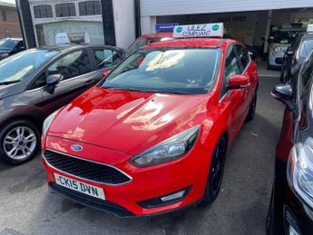Ford Focus 1.0T EcoBoost Zetec Euro 6 (s/s) 5dr