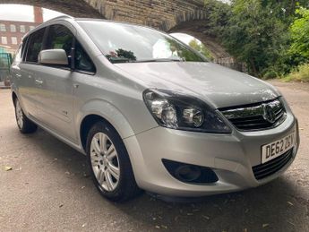Vauxhall Zafira 1.7 CDTi ecoFLEX Design Euro 5 5dr (SNav)