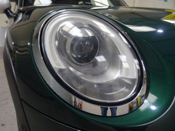 MINI Hatch 1.5 Cooper D Auto Euro 6 (s/s) 5dr