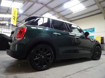 MINI Hatch 1.5 Cooper D Auto Euro 6 (s/s) 5dr