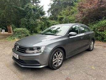 Volkswagen Jetta 2.0 TDI BlueMotion Tech SE DSG Euro 6 (s/s) 4dr