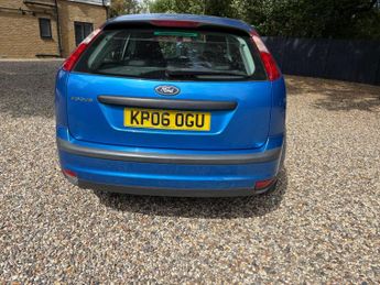 Ford Focus 1.6 LX 5dr