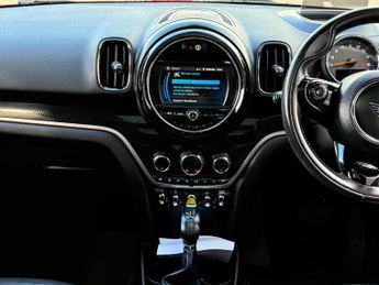 MINI Countryman 1.5 10kWh Cooper SE Exclusive Auto ALL4 Euro 6 (s/s) 5dr