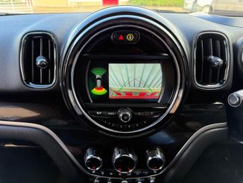 MINI Countryman 1.5 10kWh Cooper SE Exclusive Auto ALL4 Euro 6 (s/s) 5dr