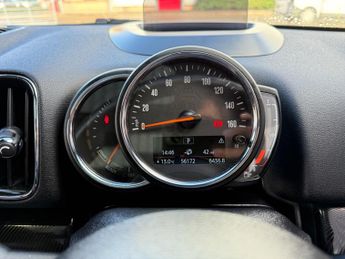 MINI Countryman 1.5 10kWh Cooper SE Exclusive Auto ALL4 Euro 6 (s/s) 5dr