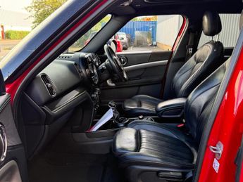 MINI Countryman 1.5 10kWh Cooper SE Exclusive Auto ALL4 Euro 6 (s/s) 5dr