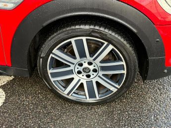 MINI Countryman 1.5 10kWh Cooper SE Exclusive Auto ALL4 Euro 6 (s/s) 5dr