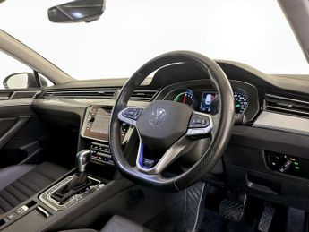 Volkswagen Passat 1.4 TSI 13kWh GTE DSG Euro 6 (s/s) 5dr