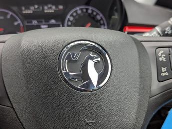 Vauxhall Corsa 1.4i ecoTEC SRi Nav Auto Euro 6 5dr