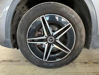 Mercedes-Benz EQA EQA 250 66.5kWh AMG Line Auto 5dr