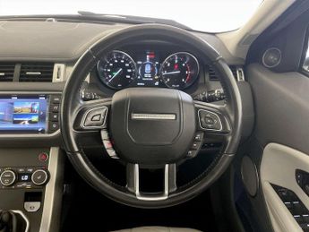 Land Rover Range Rover Evoque 2.0 eD4 SE Tech FWD Euro 6 (s/s) 5dr