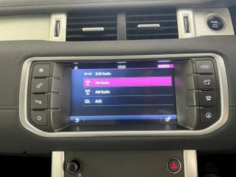 Land Rover Range Rover Evoque 2.0 eD4 SE Tech FWD Euro 6 (s/s) 5dr