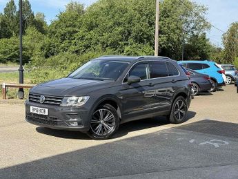 Volkswagen Tiguan 2.0 TDI SE Navigation SUV 5dr Diesel DSG 4Motion Euro 6 (s/s) (1
