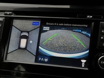 Nissan Qashqai 1.6 DIG-T Tekna 2WD Euro 6 (s/s) 5dr