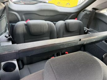Ford Grand C-Max 1.6 TDCi Zetec Euro 5 5dr