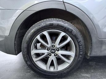 Hyundai Santa Fe 2.2 CRDi Premium Auto 4WD Euro 5 5dr (5 seat)