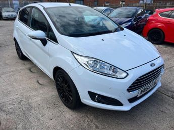 Ford Fiesta 1.0T EcoBoost Titanium Euro 5 (s/s) 5dr