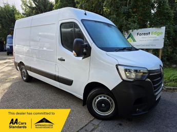 Renault Master 2.3 dCi 35 Business FWD MWB Medium Roof Euro 6 4dr