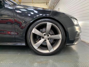 Audi A7 3.0 TDI V6 Black Edition Sportback S Tronic quattro Euro 5 (s/s)