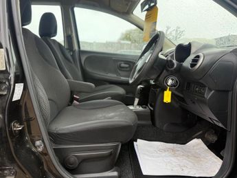 Nissan Note 1.6 16v SE 5dr