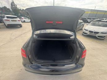 Audi A6 Saloon 3.0 TDI V6 Black Edition S Tronic quattro Euro 5 (s/s) 4dr