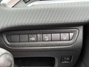 Peugeot 2008 1.6 e-HDi Allure Euro 5 (s/s) 5dr