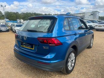 Volkswagen Tiguan 2.0 TDI BlueMotion Tech S DSG 4Motion Euro 6 (s/s) 5dr