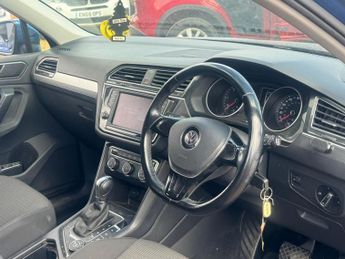 Volkswagen Tiguan 2.0 TDI BlueMotion Tech S DSG 4Motion Euro 6 (s/s) 5dr