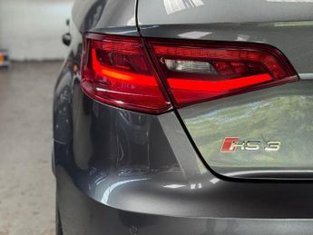 Audi RS3 2.5 TFSI Sportback S Tronic quattro Euro 6 (s/s) 5dr (Nav)