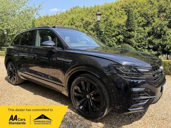 Volkswagen Touareg 3.0 TDI V6 Black Edition Tiptronic 4Motion Euro 6 (s/s) 5dr
