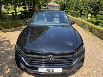Volkswagen Touareg 3.0 TDI V6 Black Edition Tiptronic 4Motion Euro 6 (s/s) 5dr