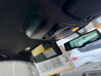 Volkswagen Tiguan 2.0 TDI BlueMotion Tech R-Line DSG 4WD Euro 5 (s/s) 5dr (Nav)