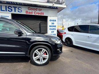 Volkswagen Tiguan 2.0 TDI BlueMotion Tech R-Line DSG 4WD Euro 5 (s/s) 5dr (Nav)