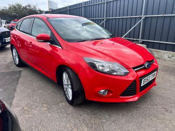 Ford Focus 1.0T EcoBoost Zetec Euro 5 (s/s) 5dr