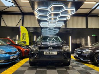 Volkswagen Touareg 3.0 TDI V6 BlueMotion Tech Escape Tiptronic 4WD Euro 6 (s/s) 5dr