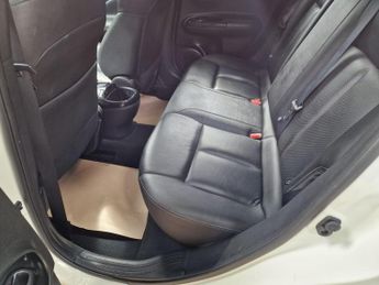Nissan Juke 1.6 Tekna XTRON Euro 6 5dr