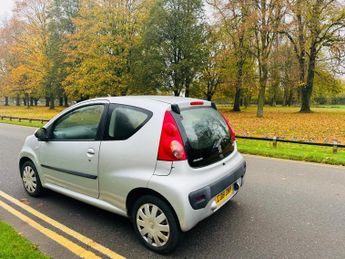Peugeot 107 1.0 12V Urban Euro 4 3dr