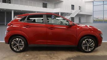 Hyundai KONA 64kWh Premium Auto 5dr (10.5kW Charger)