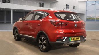 MG MG ZS 44.5kWh Exclusive Auto 5dr