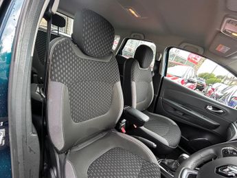 Renault Captur 1.2 TCe ENERGY Dynamique Nav EDC Euro 6 (s/s) 5dr