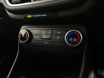 Ford Fiesta 1.0T EcoBoost MHEV Active Euro 6 (s/s) 5dr