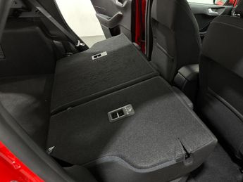 Ford Fiesta 1.0T EcoBoost MHEV Active Euro 6 (s/s) 5dr