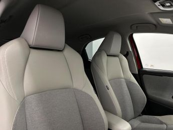 Toyota Yaris 1.5 VVT-h Excel E-CVT Euro 6 (s/s) 5dr