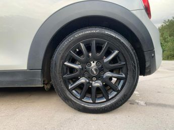 MINI Hatch 2.0 Cooper S Classic Steptronic Euro 6 (s/s) 3dr