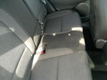 Hyundai KONA 64kWh Premium Auto 5dr (10.5kW Charger)