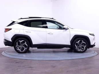 Hyundai TUCSON 1.6 h T-GDi 13.8kWh Ultimate SUV 5dr Petrol Plug-in Hybrid Auto 