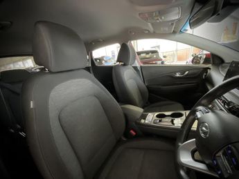 Hyundai Kona PREMIUM EV