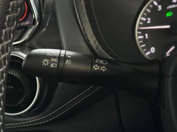 Nissan Juke 1.0 DIG-T Tekna DCT Auto Euro 6 (s/s) 5dr