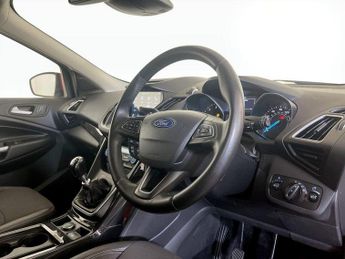 Ford Kuga 1.5 TDCi Titanium Euro 6 (s/s) 5dr